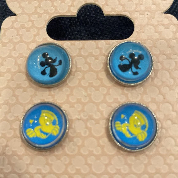 Disney Earrings 2 pairs of stud earrings Mickey Mouse - Picture 2 of 3